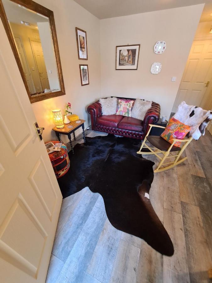 The Shambles By Spires Accommodation A Boho Styled Place To Stay Just 3 Miles From Birches Valley Visitors Centre Cannock Chase Ръджли Екстериор снимка