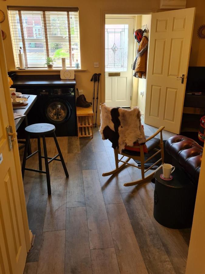 The Shambles By Spires Accommodation A Boho Styled Place To Stay Just 3 Miles From Birches Valley Visitors Centre Cannock Chase Ръджли Екстериор снимка