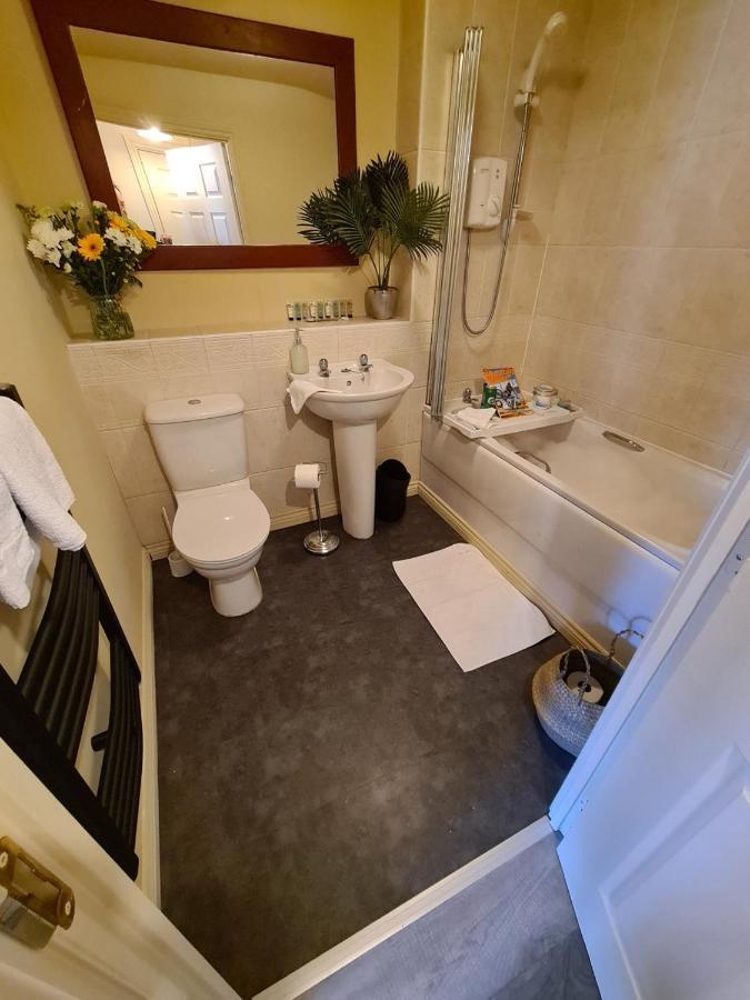 The Shambles By Spires Accommodation A Boho Styled Place To Stay Just 3 Miles From Birches Valley Visitors Centre Cannock Chase Ръджли Екстериор снимка